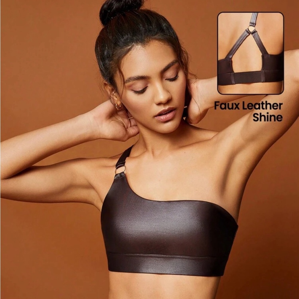 One Shoulder Sports Bra